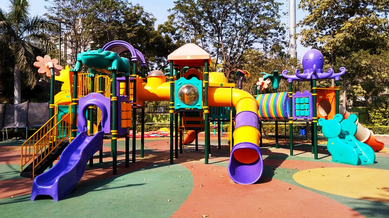 Get outdoor Fun stations for outdoor play equipment for kids.